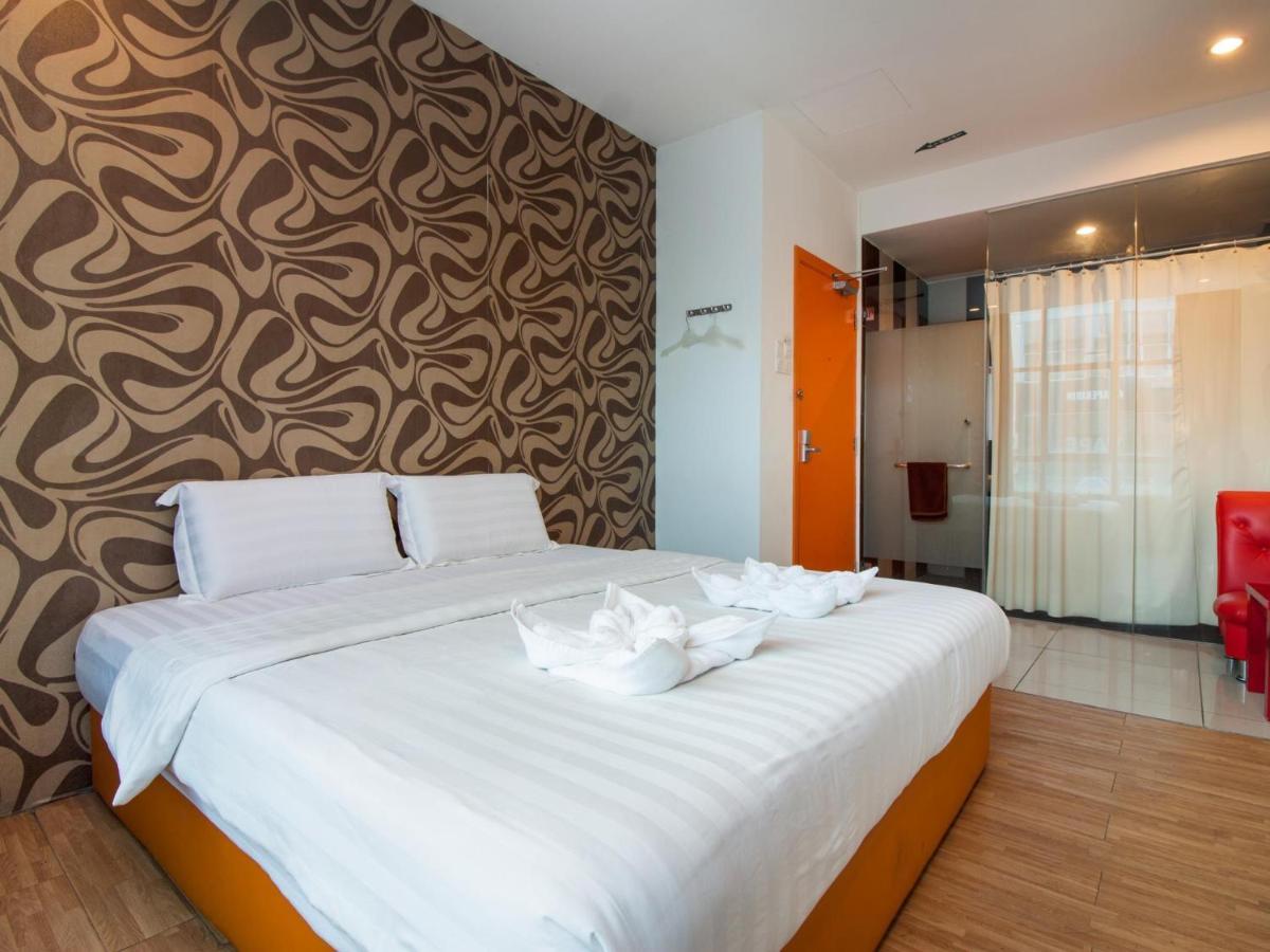 1 Hotel Taman Connaught Kuala Lumpur Buitenkant foto