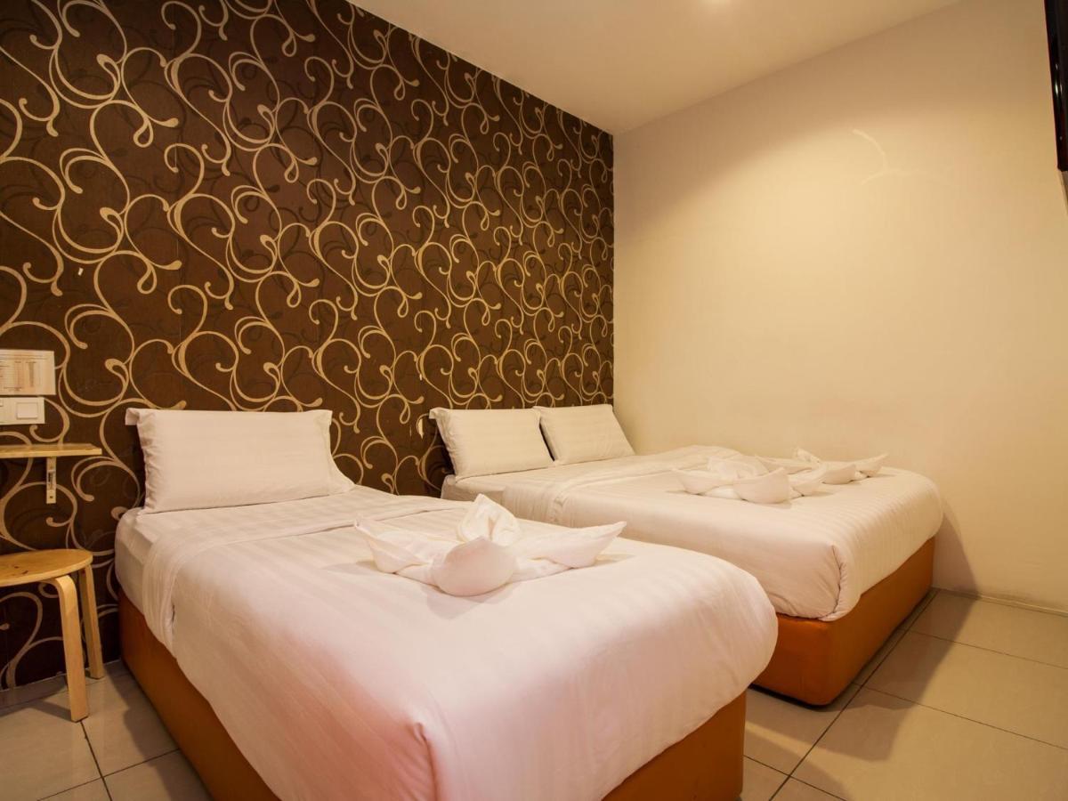 1 Hotel Taman Connaught Kuala Lumpur Buitenkant foto