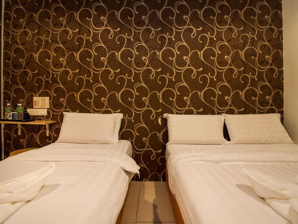 1 Hotel Taman Connaught Kuala Lumpur Buitenkant foto