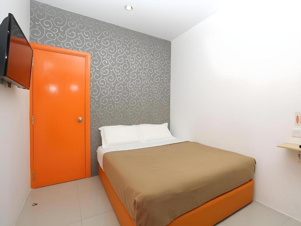 1 Hotel Taman Connaught Kuala Lumpur Buitenkant foto